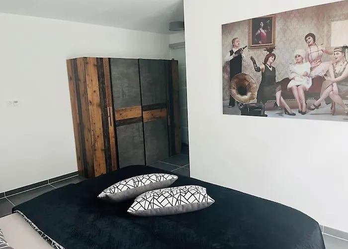 Meltom'shome Apartmán *