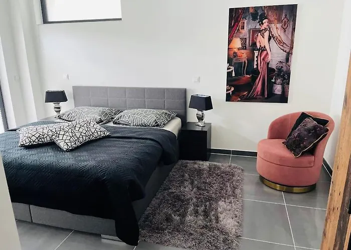 Meltom'shome Apartmán *